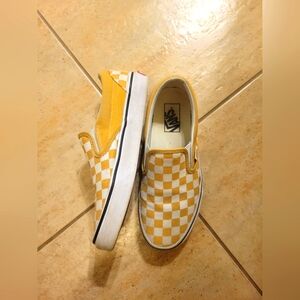 Vans Yellow Checkered Slip-On Sneakers Womens 7.5